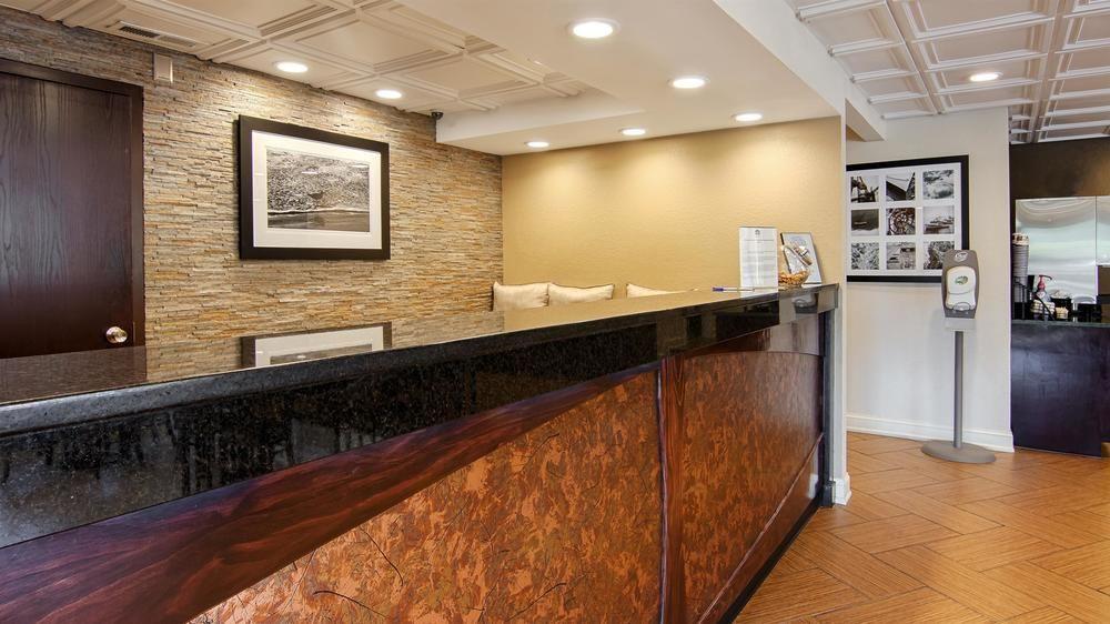 Best Western Salisbury Plaza Exterior foto